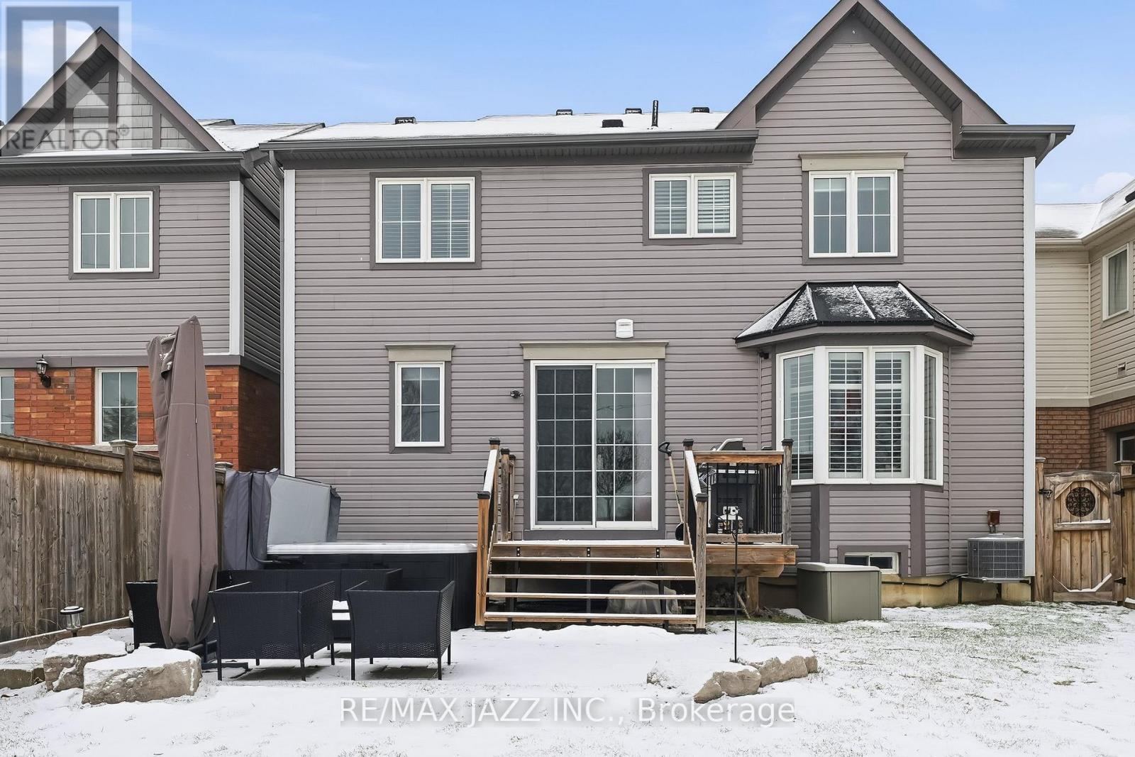 2415 Winlord Place, Oshawa (Windfields), ON - Outdoor