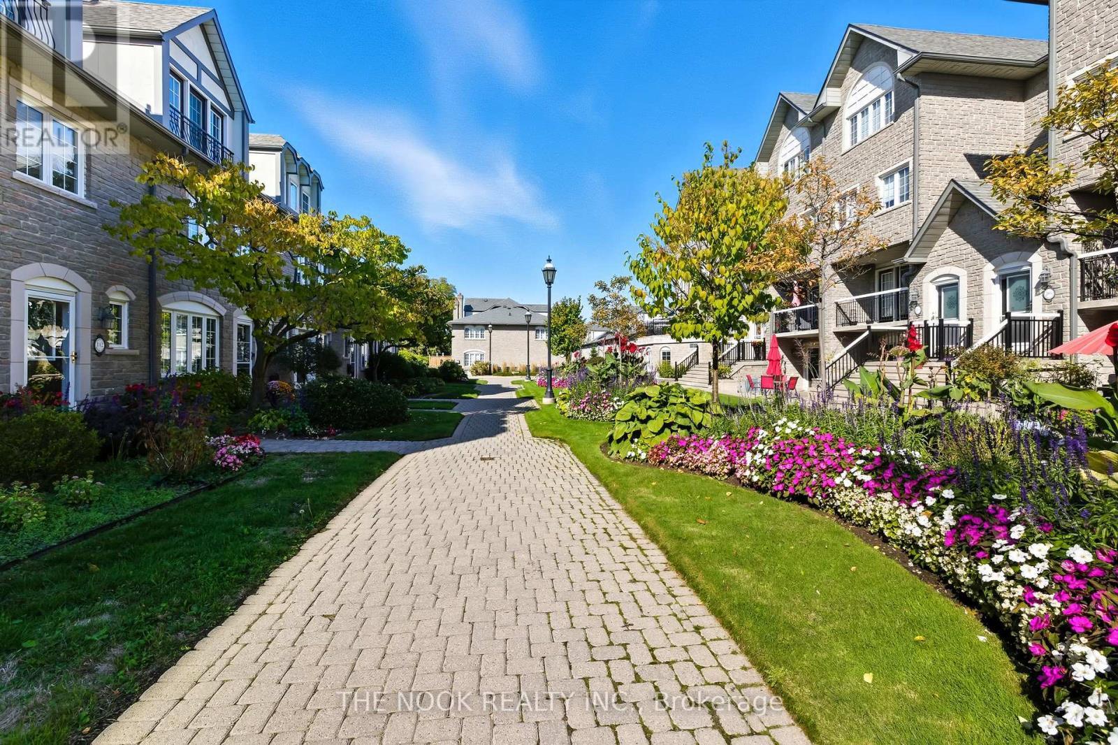 102 - 1995 Royal Road, Pickering (Village East), ON - Outdoor