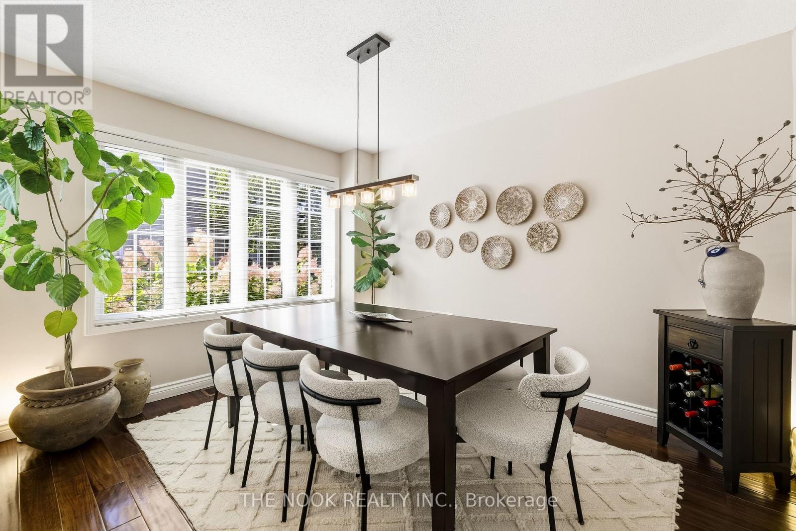 102 - 1995 Royal Road, Pickering (Village East), ON - Indoor Photo Showing Dining Room