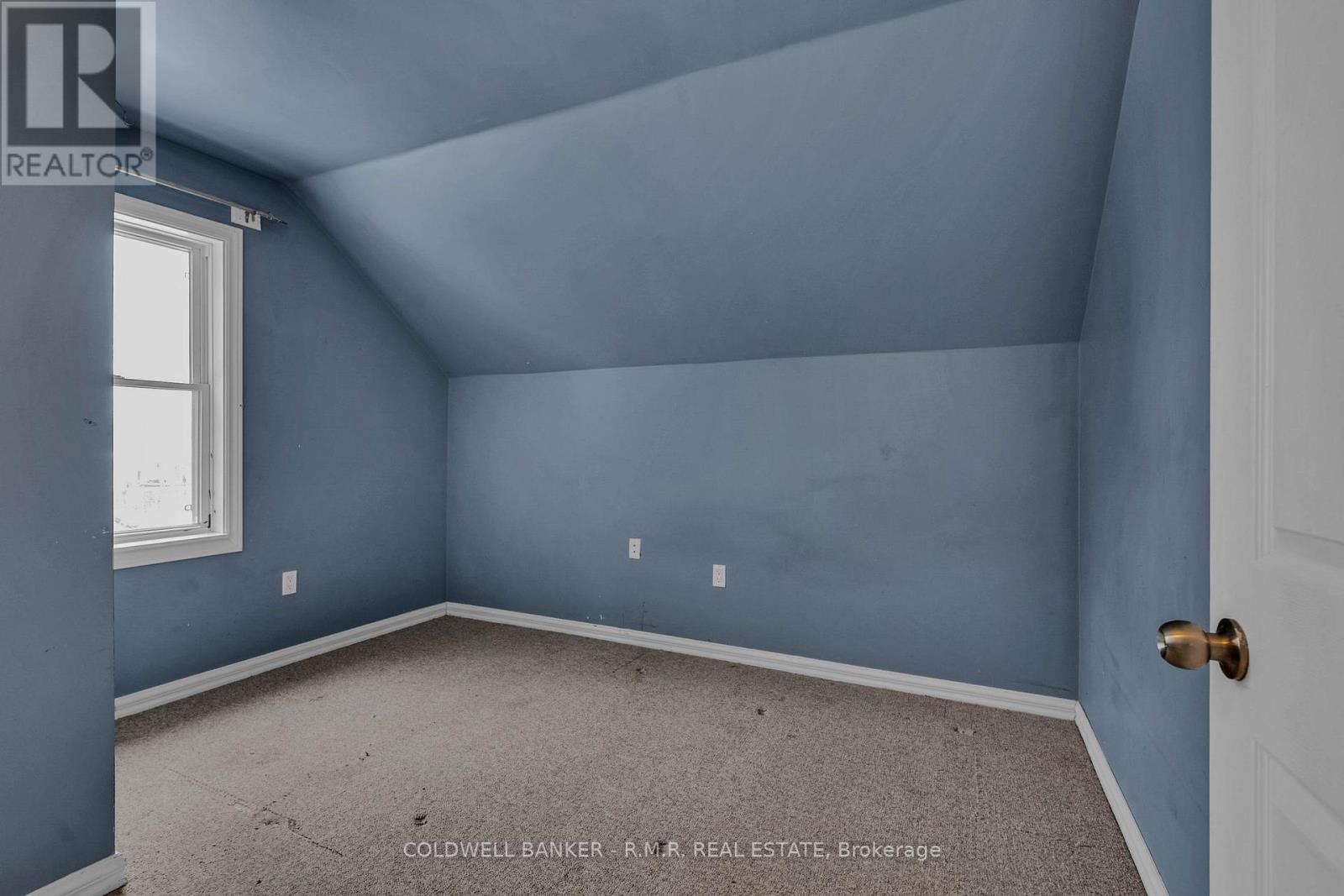 98 St Paul Street, Kawartha Lakes (Lindsay), ON - Indoor Photo Showing Other Room