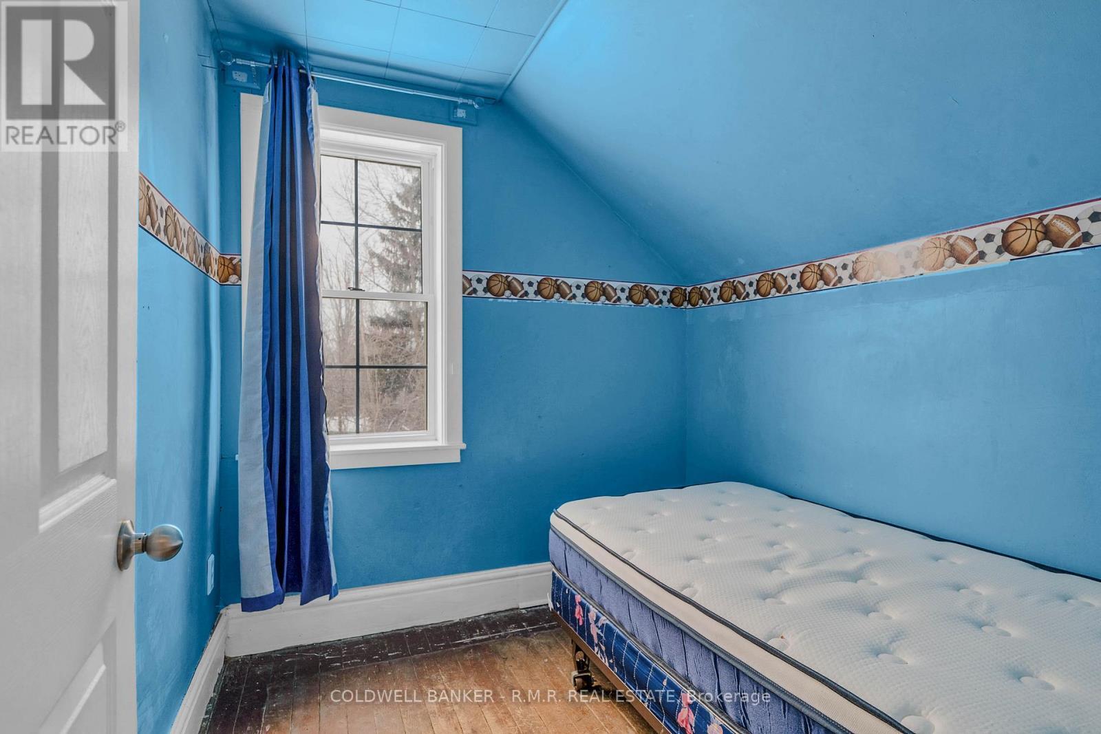 98 St Paul Street, Kawartha Lakes (Lindsay), ON - Indoor