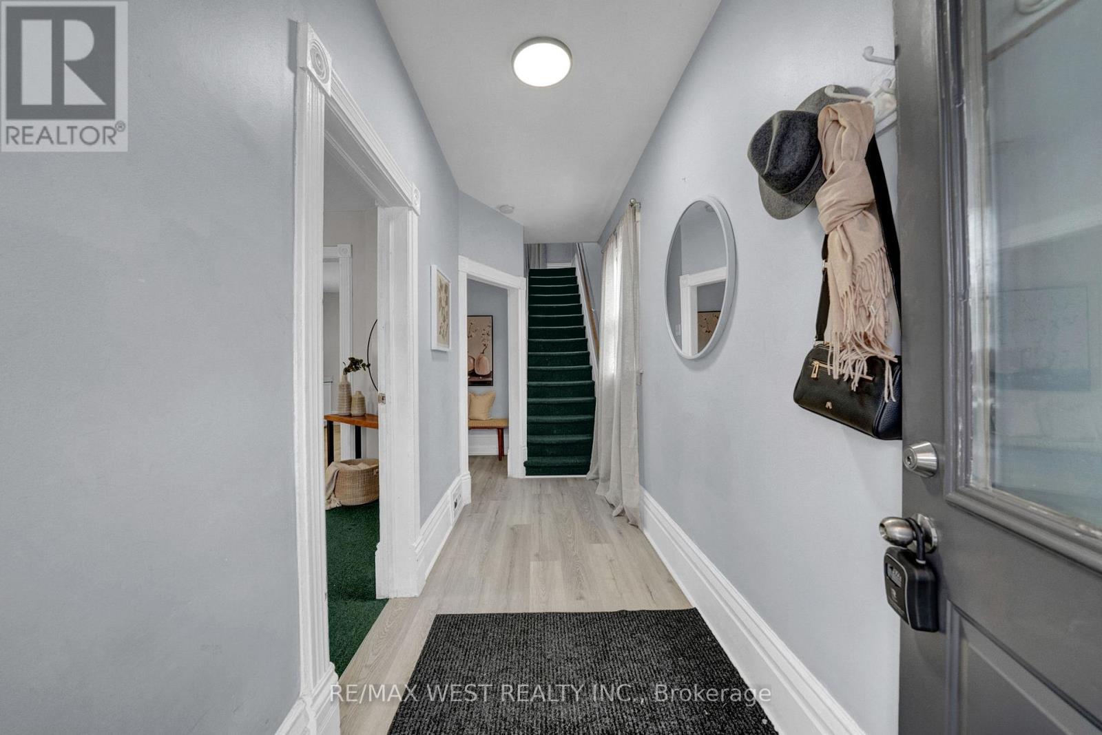 164 Albert Street, Oshawa, ON - Indoor Photo Showing Other Room