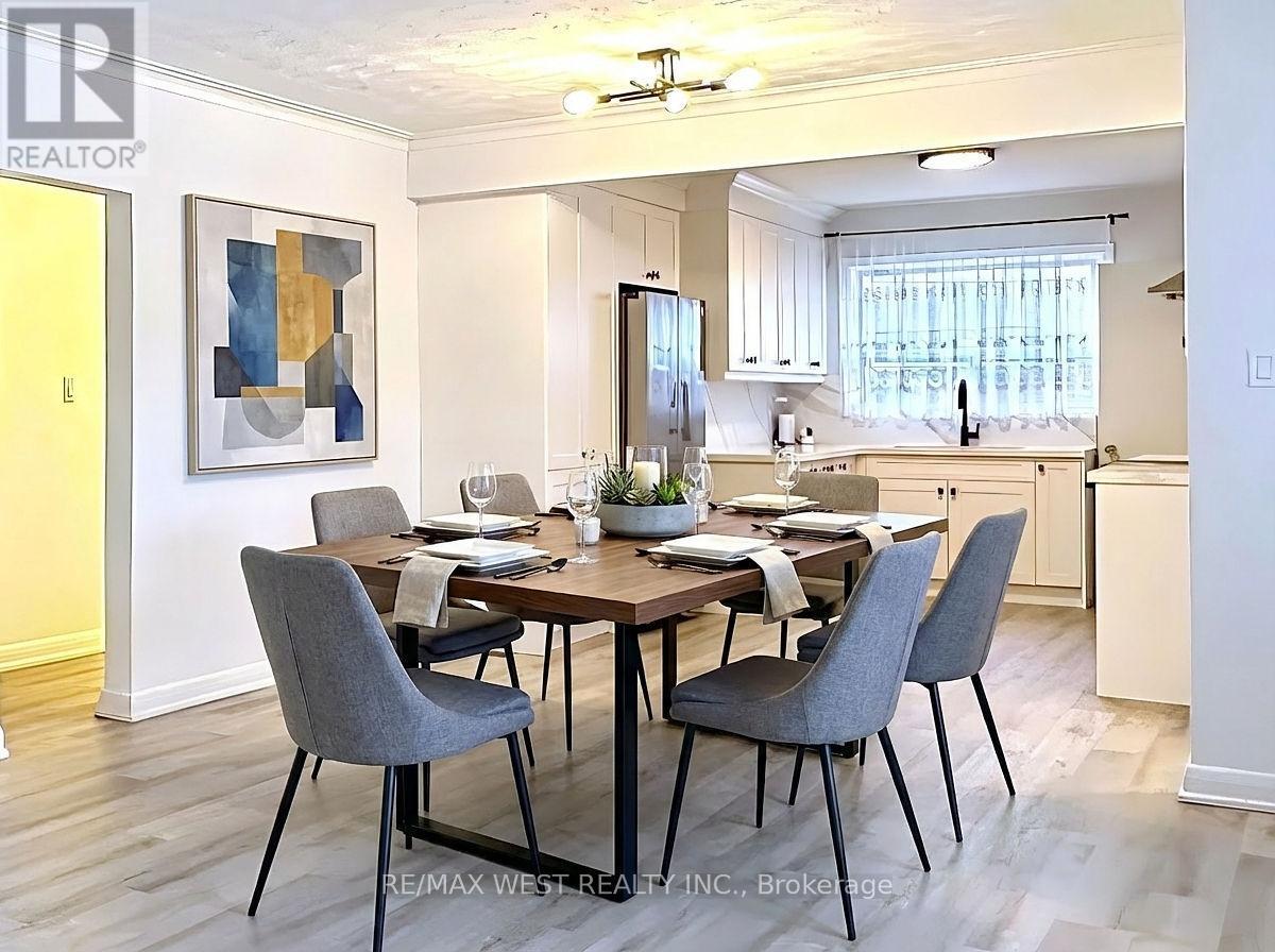 4 Kitson Drive, Toronto, ON - Indoor Photo Showing Dining Room