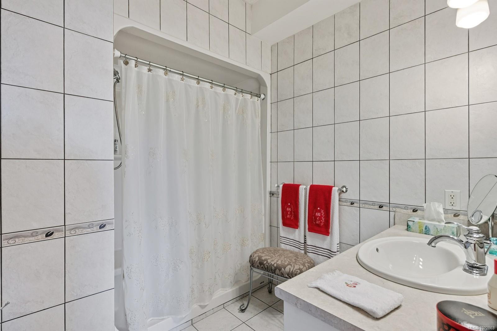 1781 Thurber Rd, Comox, BC