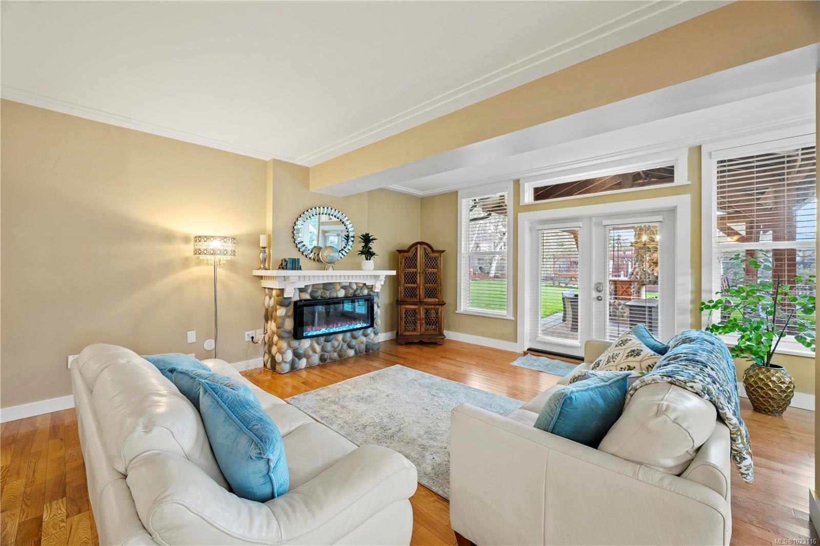 4937 Eagle View Lane, Saanich, BC