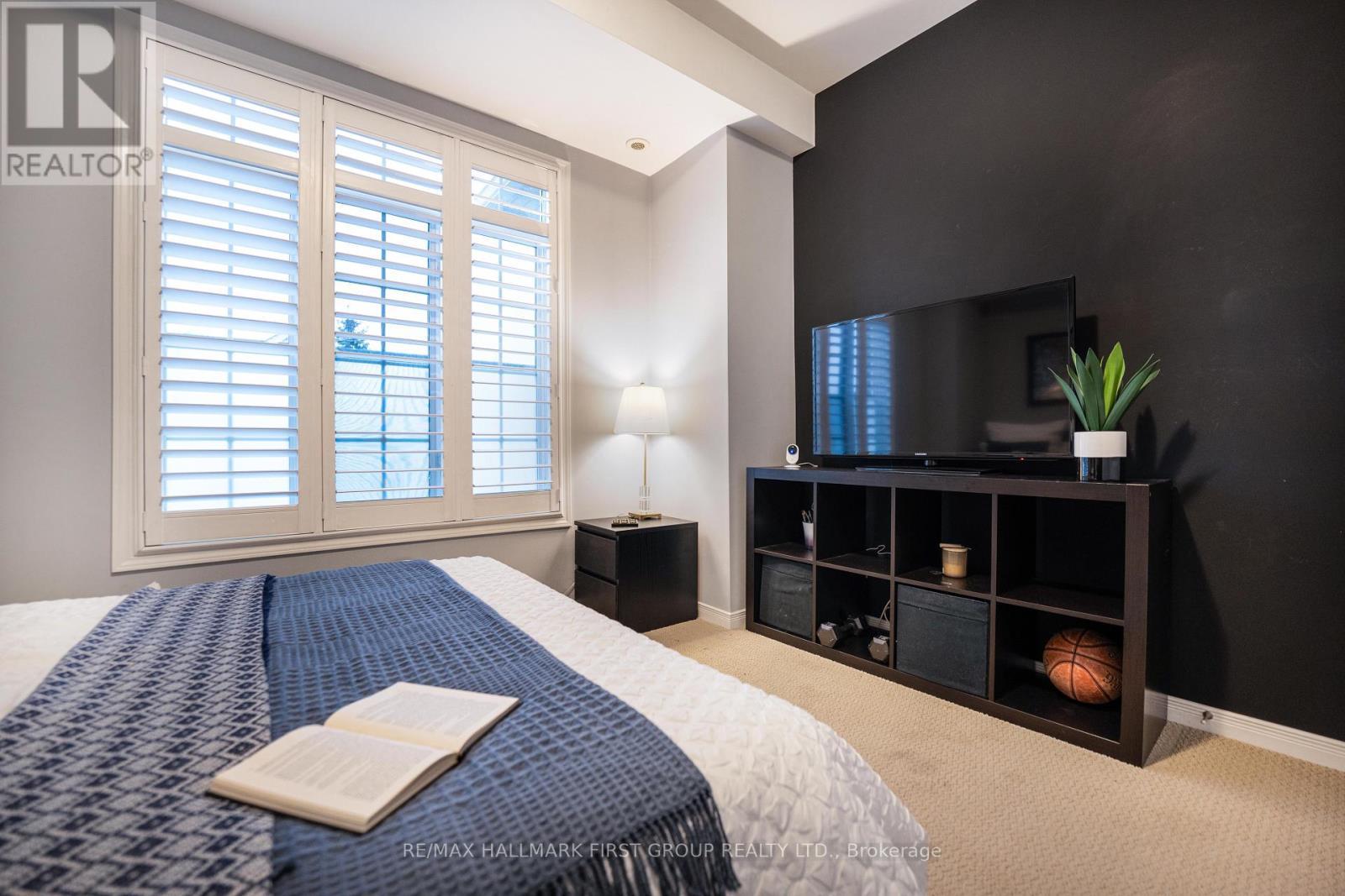 70 Lovegrove Lane, Ajax, ON - Indoor Photo Showing Bedroom