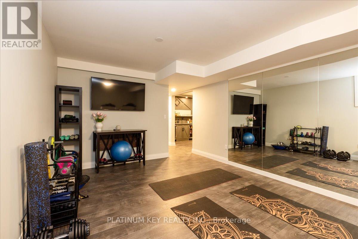 88 Collins Way, Strathroy-Caradoc (Se), ON - Indoor