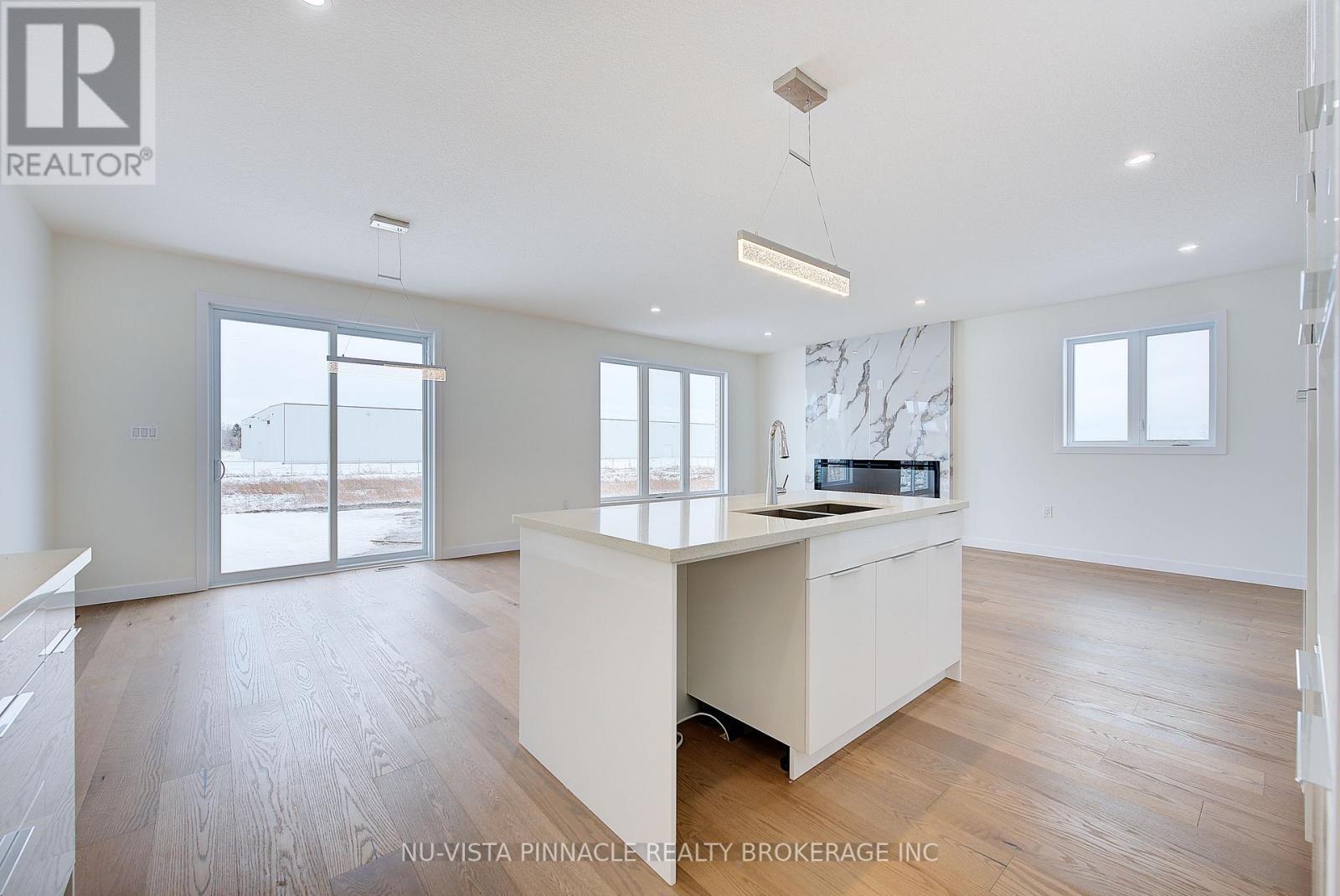 236 Greene Street, South Huron (Exeter), ON - Indoor Photo Showing Kitchen