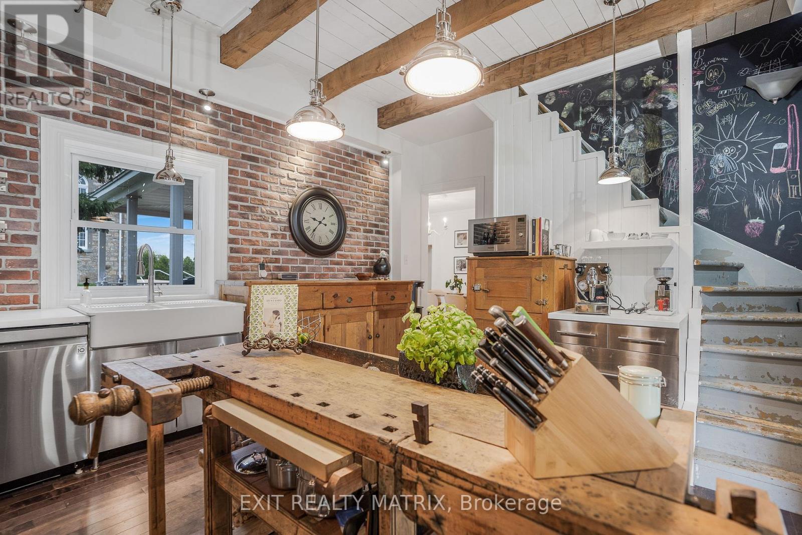 729 County Rd 18 Road, Hawkesbury, ON - Indoor