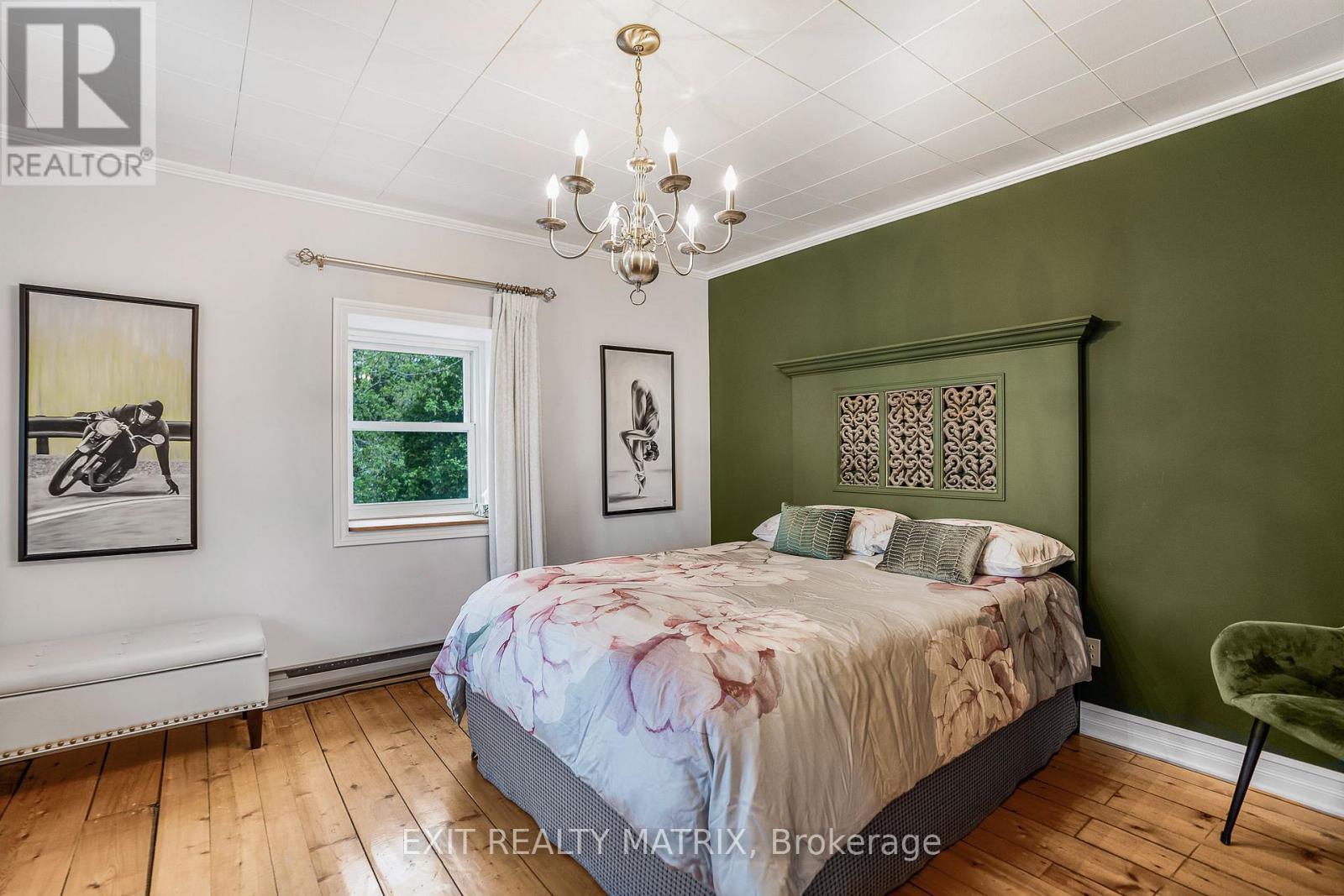 729 County Rd 18 Road, Hawkesbury, ON - Indoor Photo Showing Bedroom