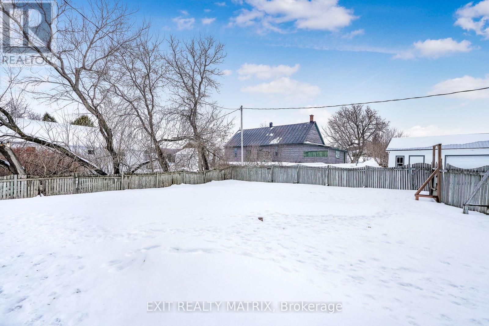 729 County Rd 18 Road, Hawkesbury, ON - Outdoor