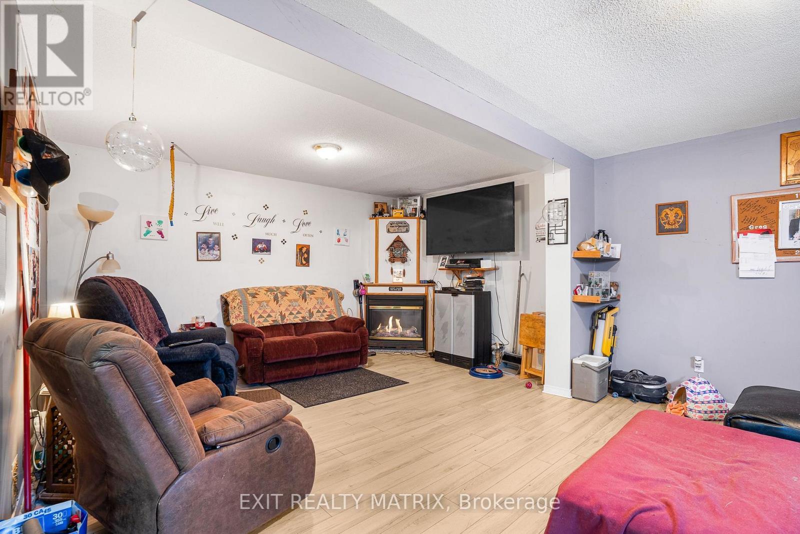 993 Jacynthe Street, Hawkesbury, ON - Indoor