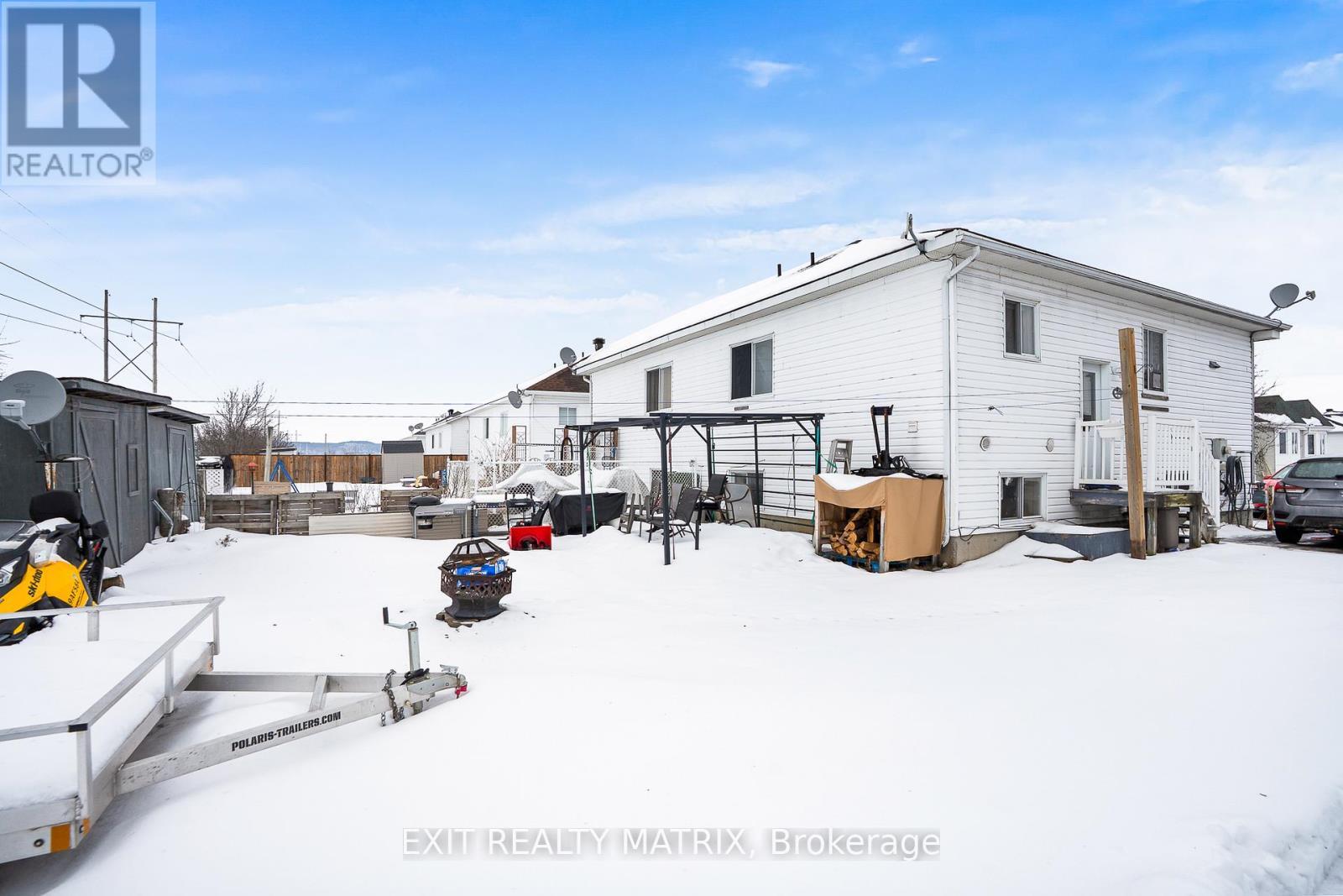 993 Jacynthe Street, Hawkesbury, ON - Outdoor