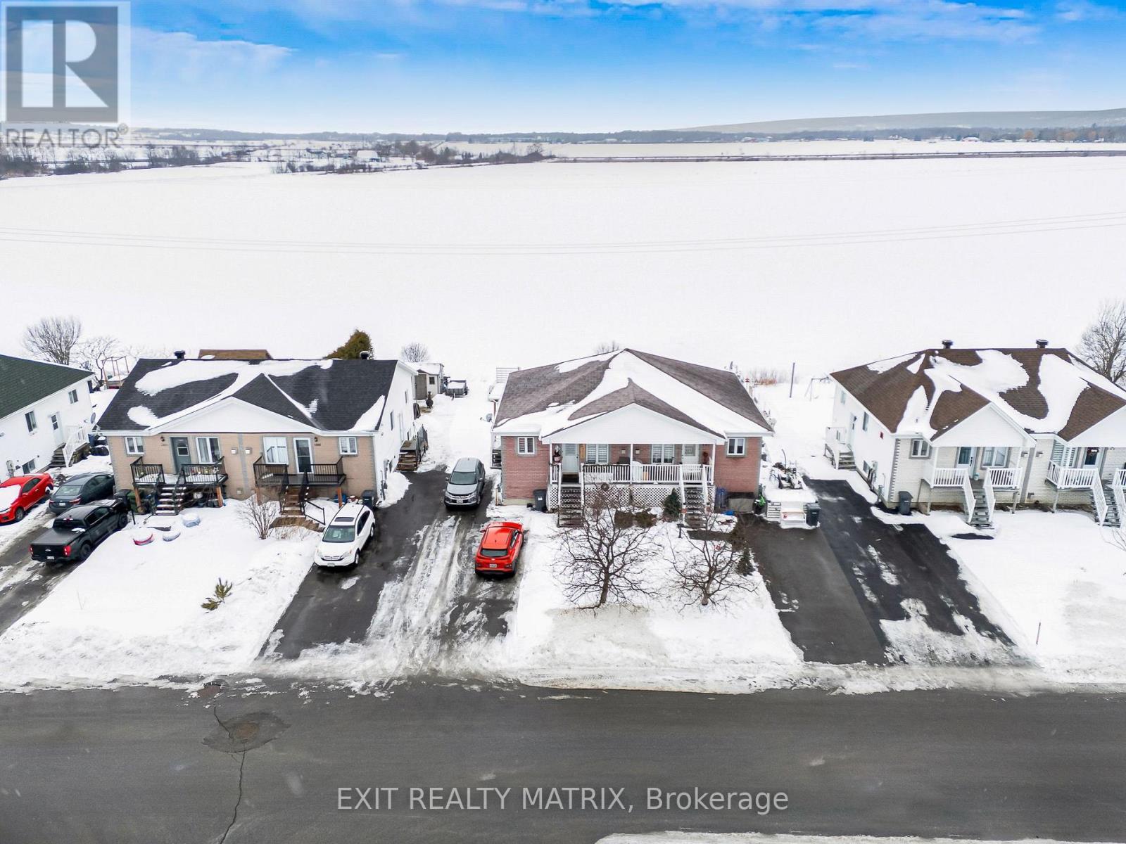 993 Jacynthe Street, Hawkesbury, ON - Outdoor