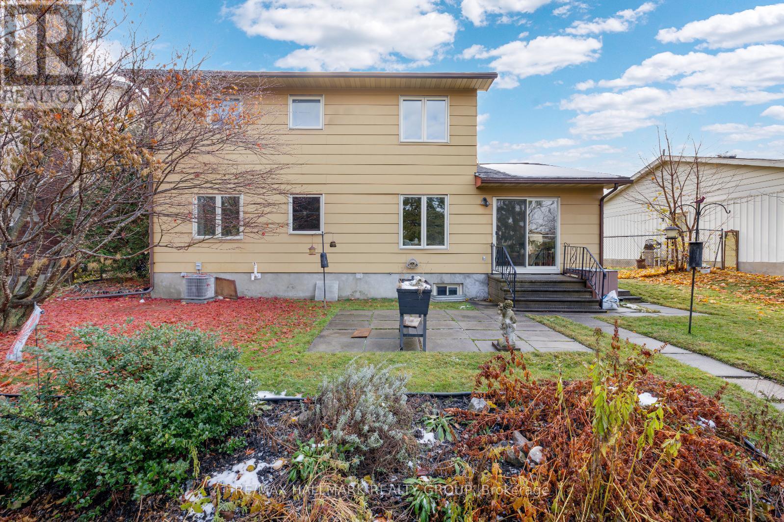 3407 Mccarthy Road, Ottawa, ON