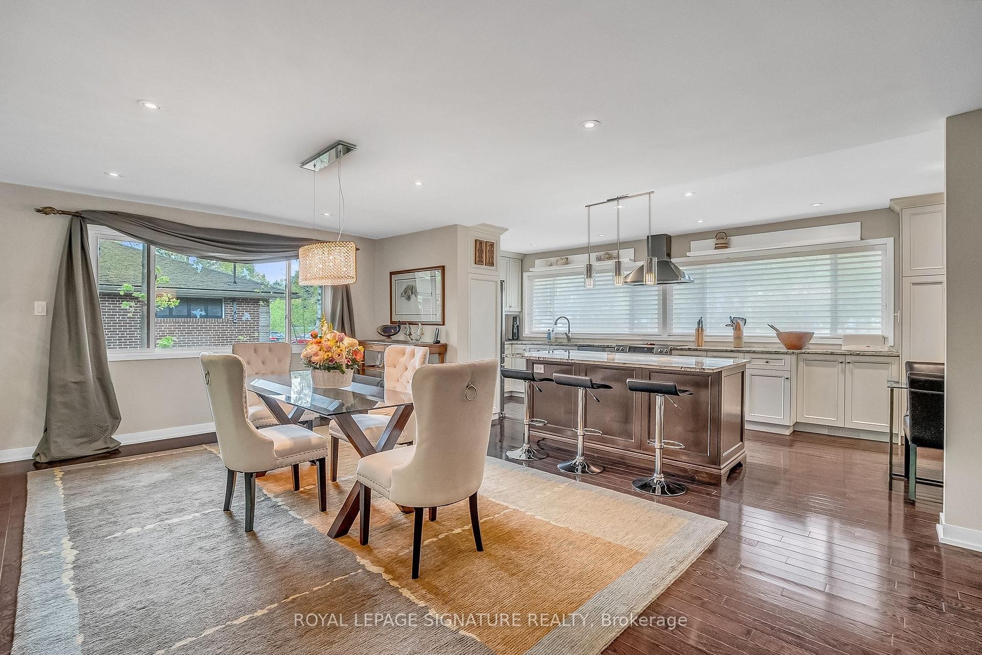 8 Silverdale Crescent, Toronto, ON - Indoor Photo Showing Dining Room