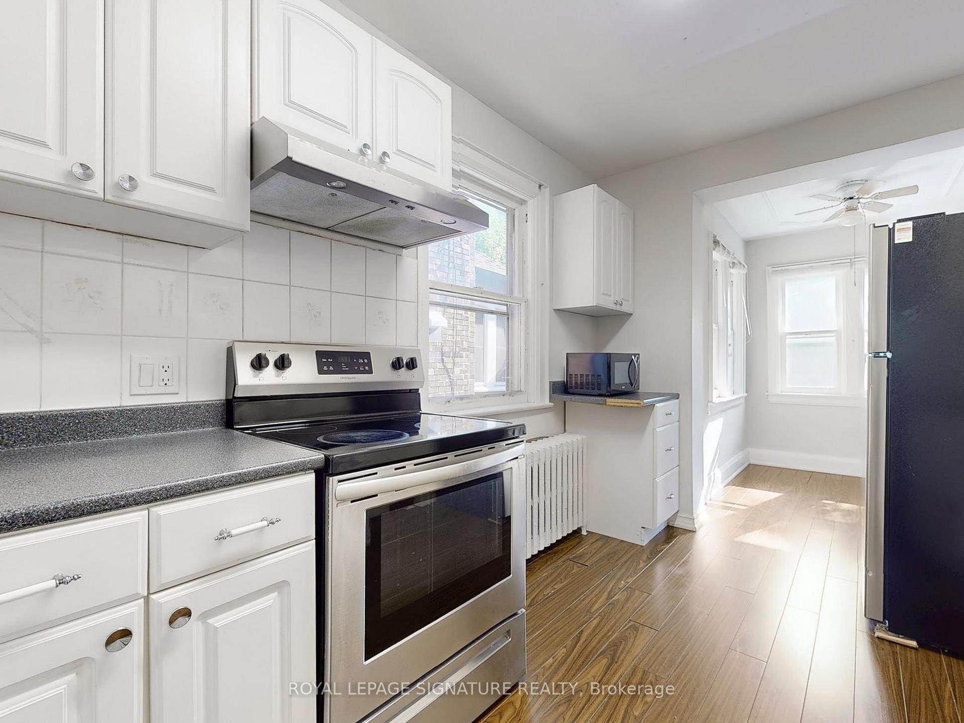 68 Castlewood Road, Toronto, ON - Indoor Photo Showing Kitchen