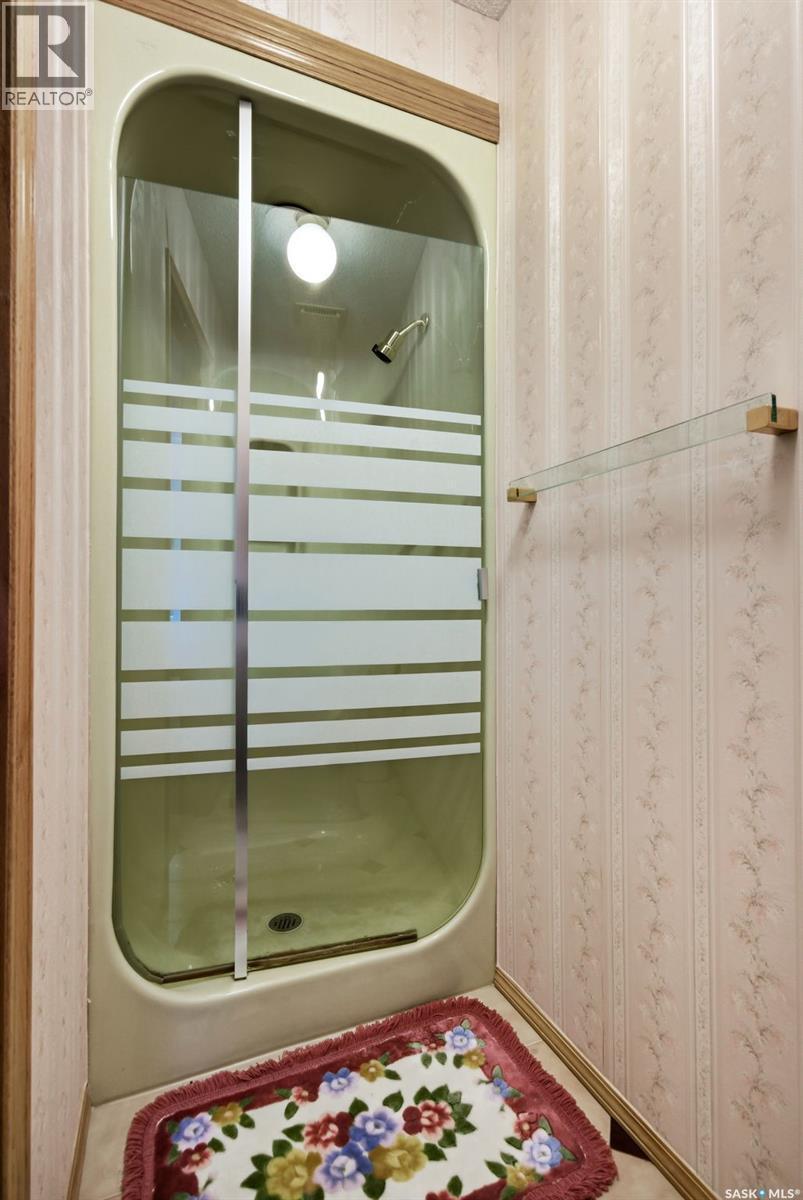 250 Prospect Crescent, Lumsden, SK - Indoor