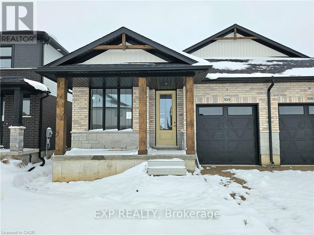 104 Thackeray Way, Minto, ON - Outdoor