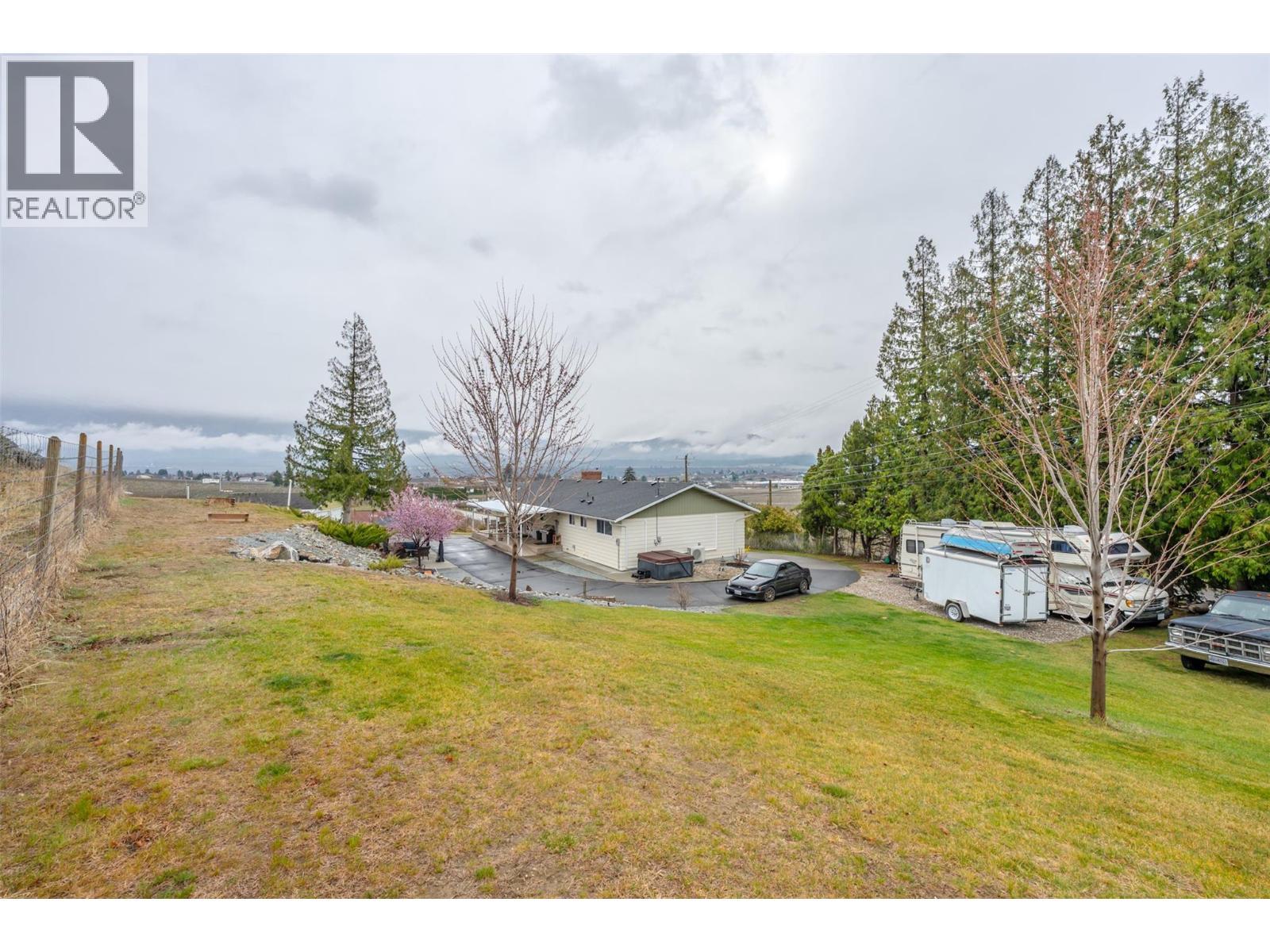 1418 Fairview Road, Oliver, BC - Outdoor With View