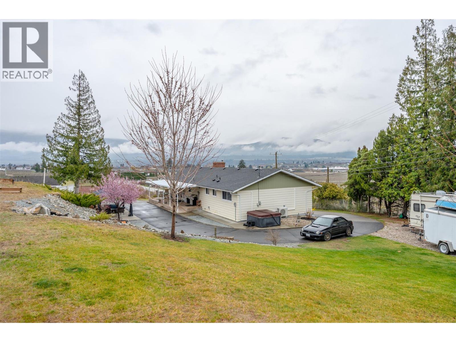 1418 Fairview Road, Oliver, BC - Outdoor With View