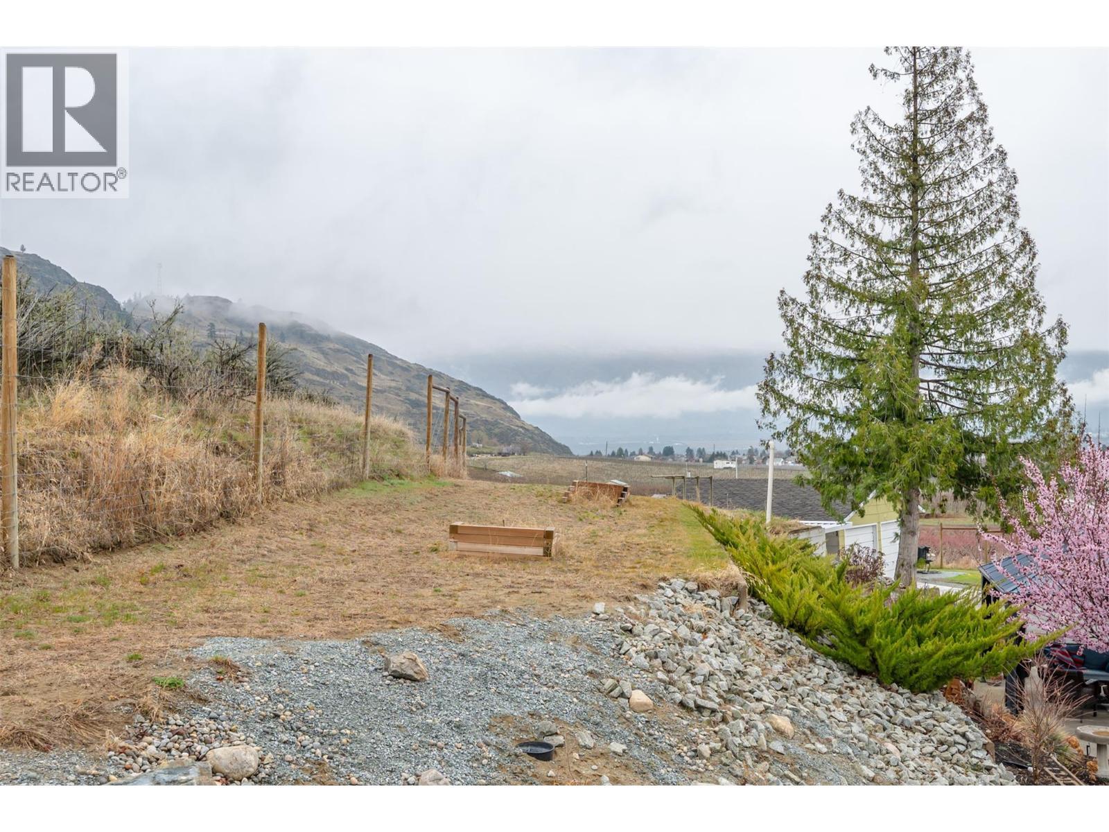 1418 Fairview Road, Oliver, BC - Outdoor With View
