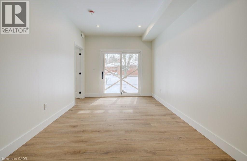 19 Downey Street Unit# 2, Kitchener, ON - Indoor Photo Showing Other Room