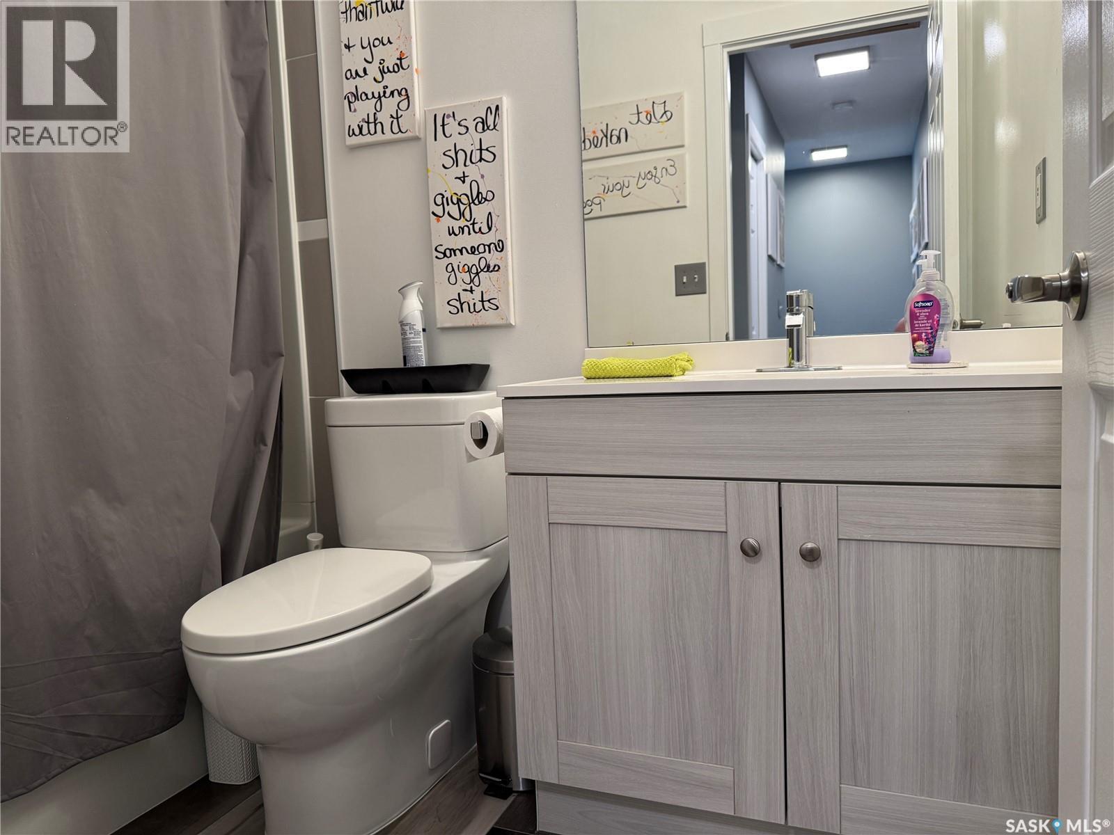 132 Barber Crescent, Saskatoon, SK - Indoor Photo Showing Bathroom