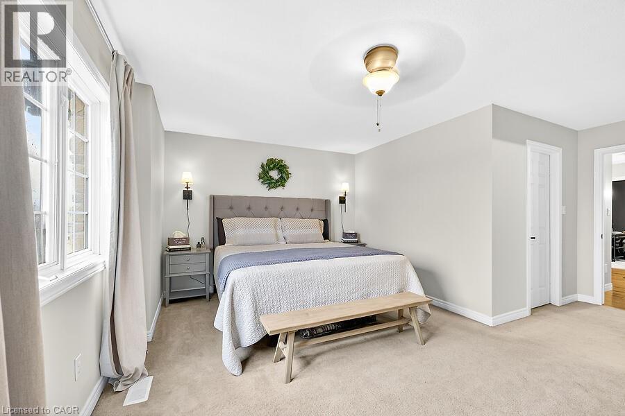 7 Etherington Crescent, Binbrook, ON - Indoor Photo Showing Bedroom