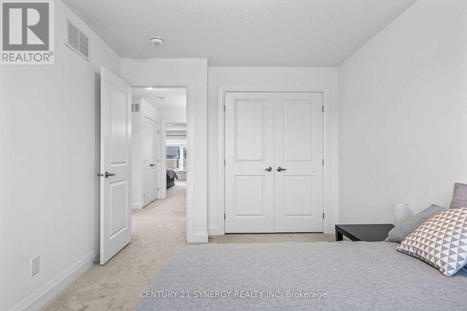 463 Fernside Street, Ottawa, ON - Indoor Photo Showing Bedroom