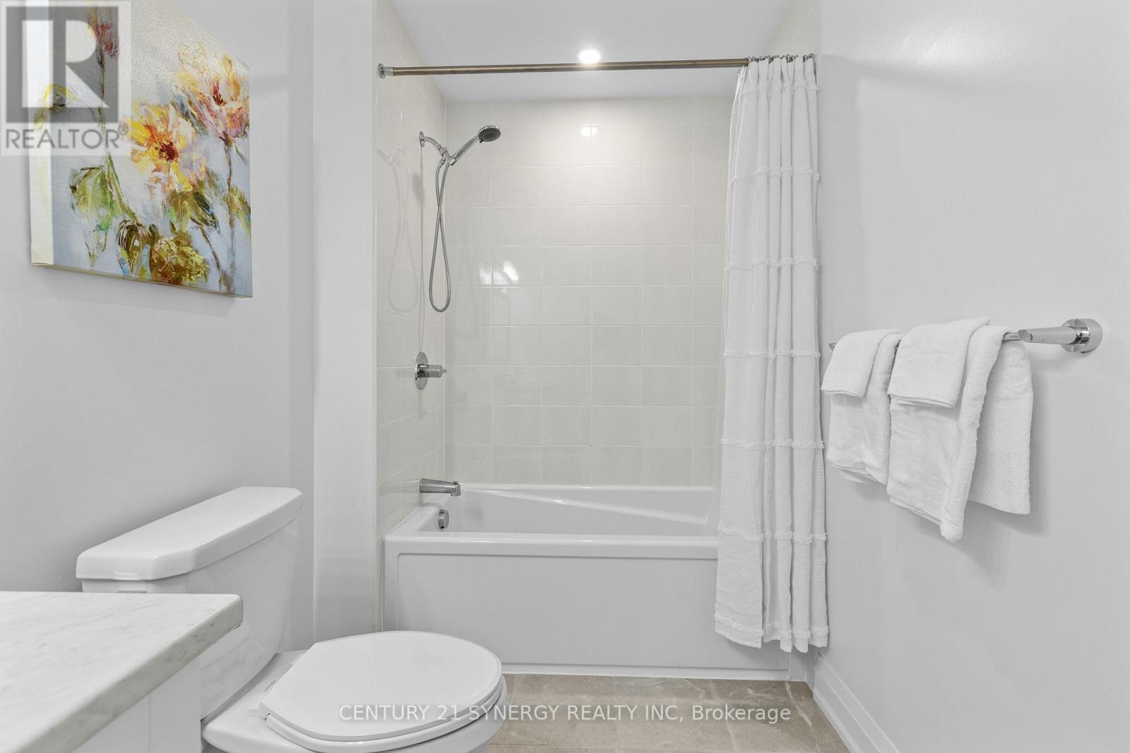 463 Fernside Street, Ottawa, ON - Indoor Photo Showing Bathroom
