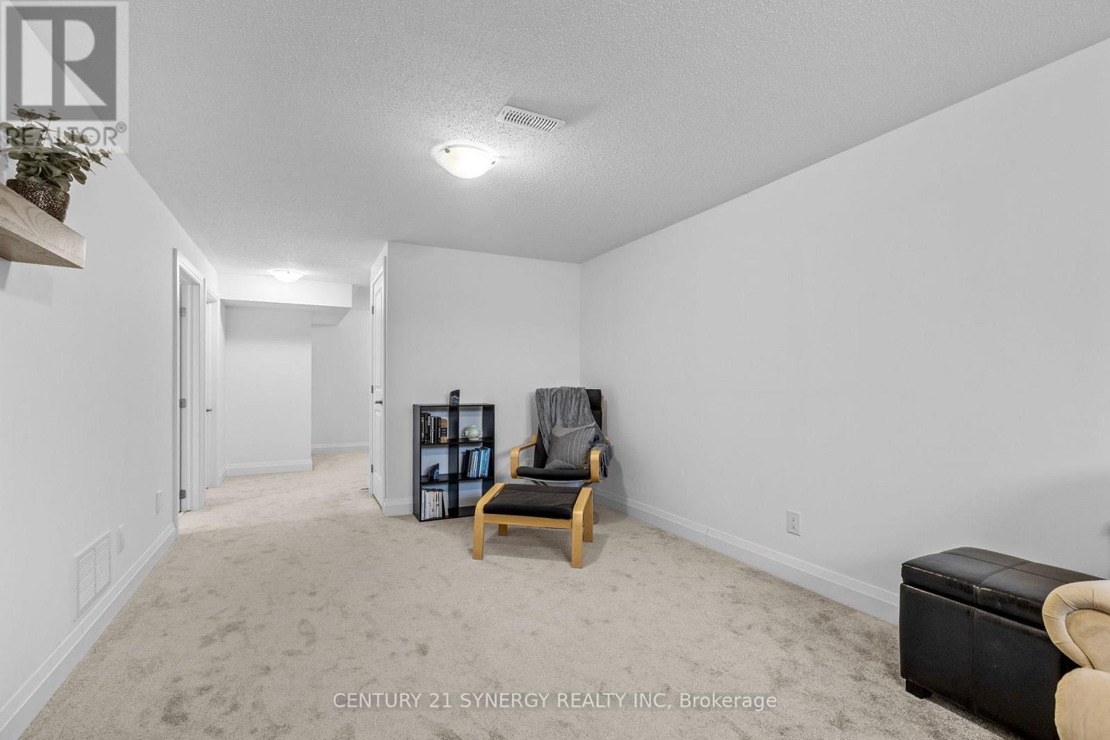 463 Fernside Street, Ottawa, ON - Indoor Photo Showing Other Room