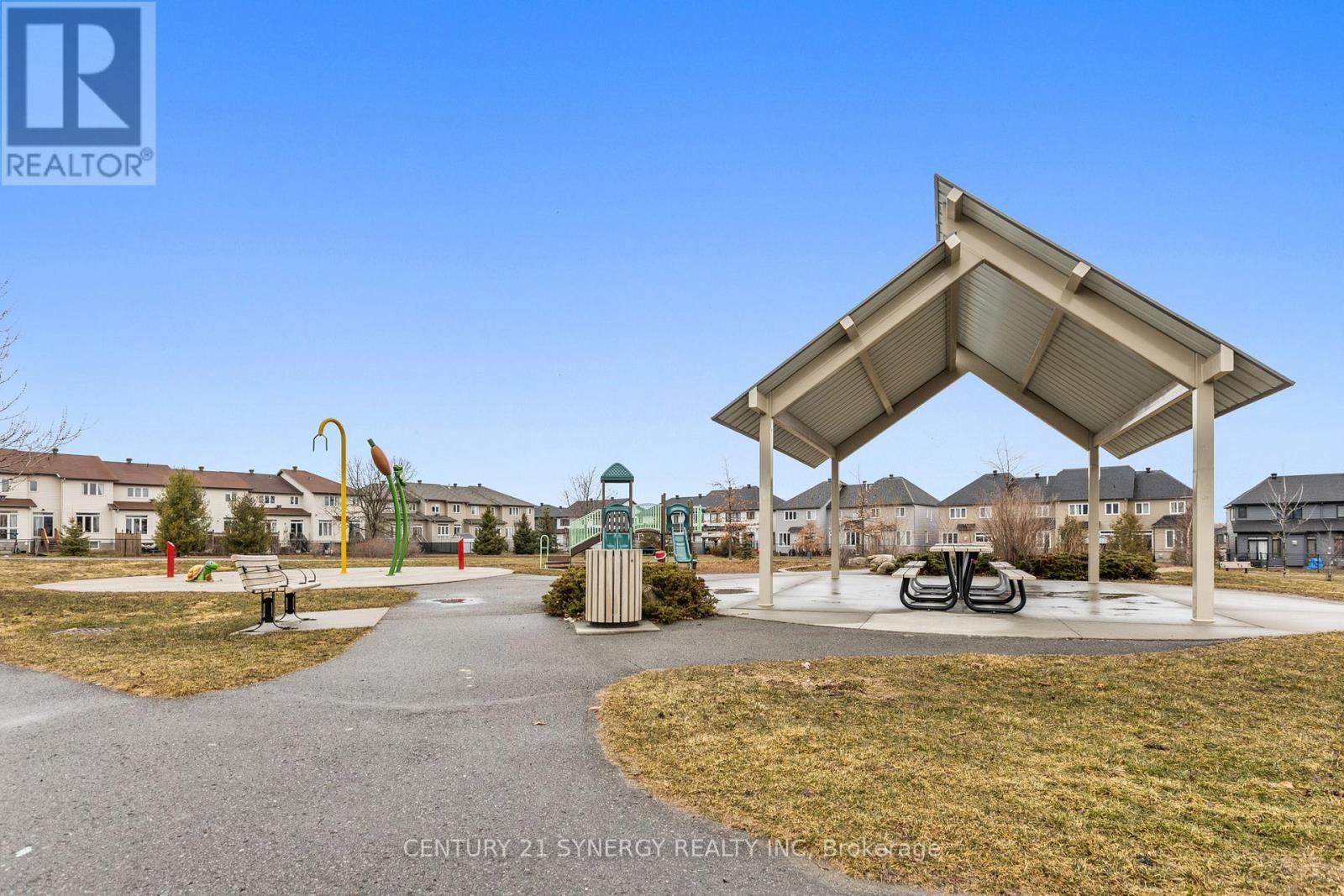 463 Fernside Street, Ottawa, ON - Outdoor