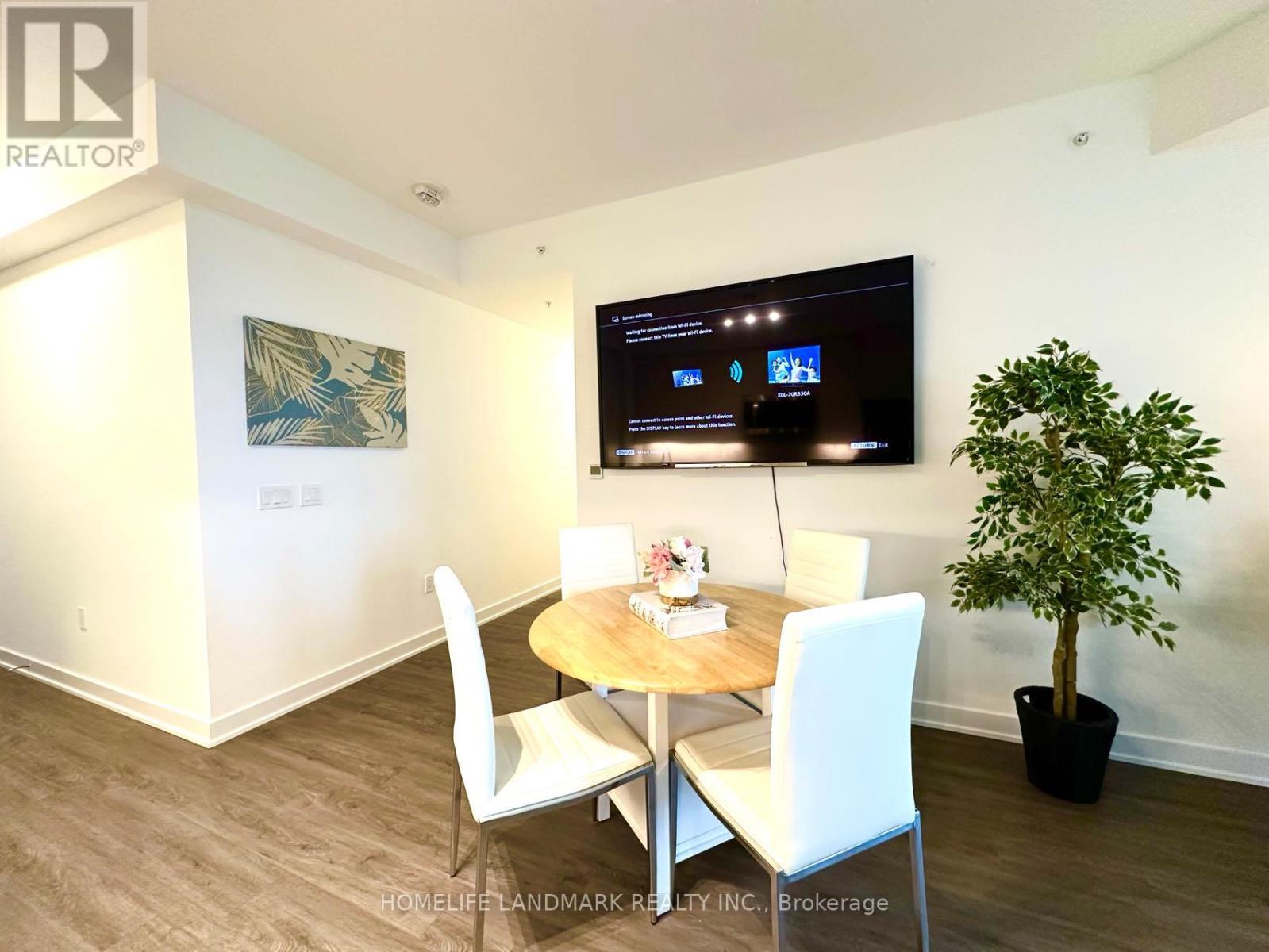 813 - 85 Oneida Crescent, Richmond Hill, ON - Indoor Photo Showing Dining Room