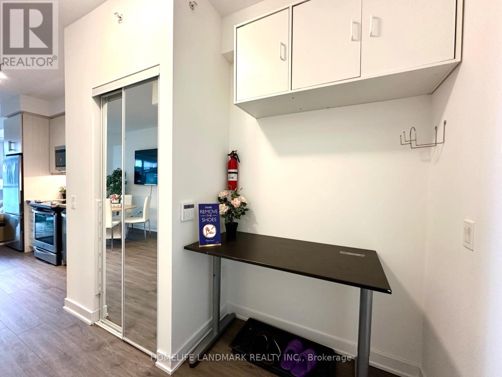 813 - 85 Oneida Crescent, Richmond Hill, ON - Indoor Photo Showing Other Room