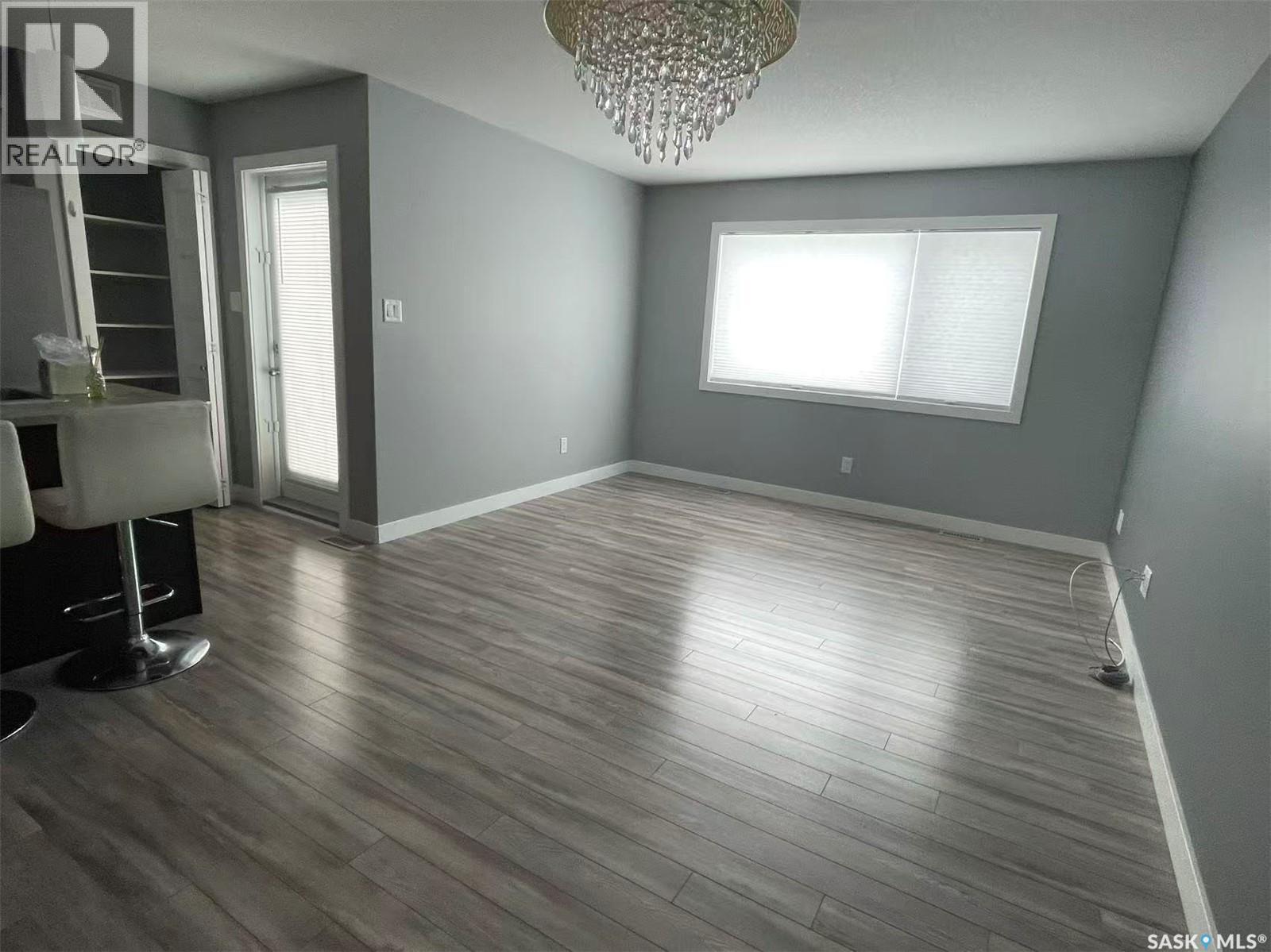 2 5301 Beacon Drive, Regina, SK - Indoor Photo Showing Other Room