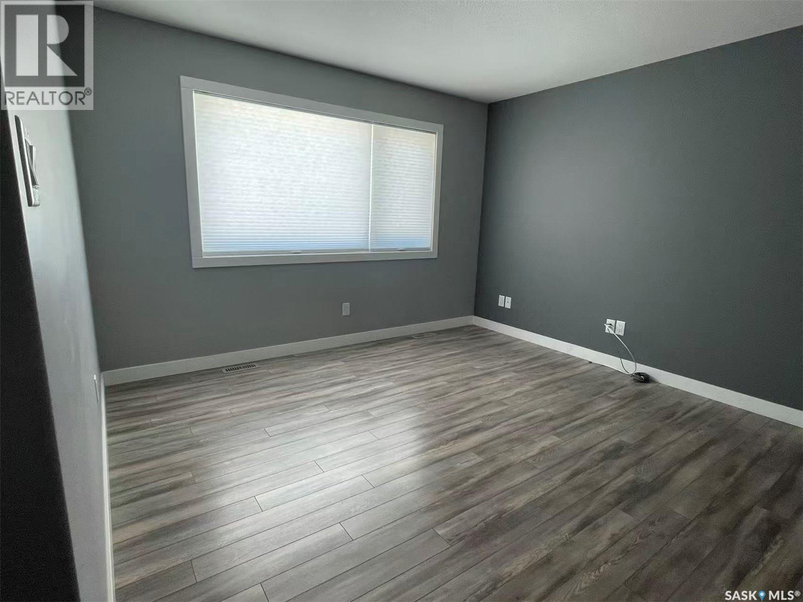 2 5301 Beacon Drive, Regina, SK - Indoor Photo Showing Other Room