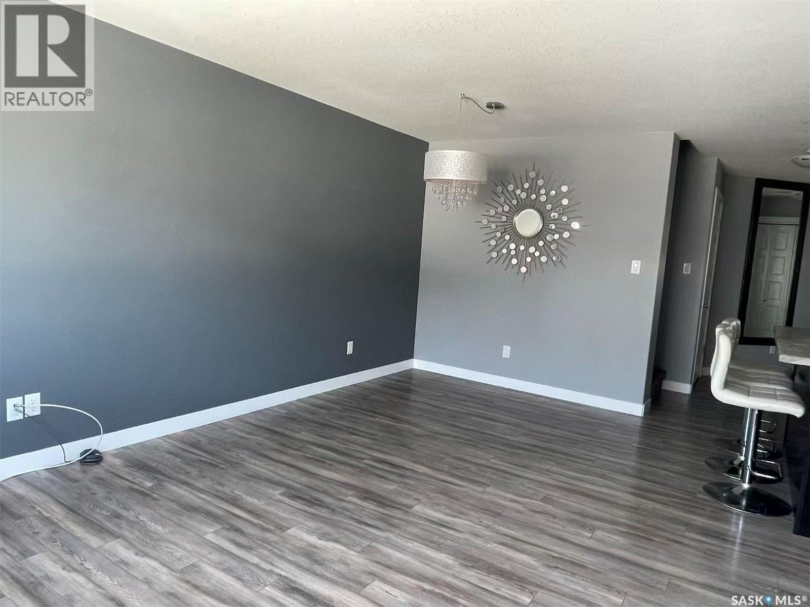 2 5301 Beacon Drive, Regina, SK - Indoor Photo Showing Other Room