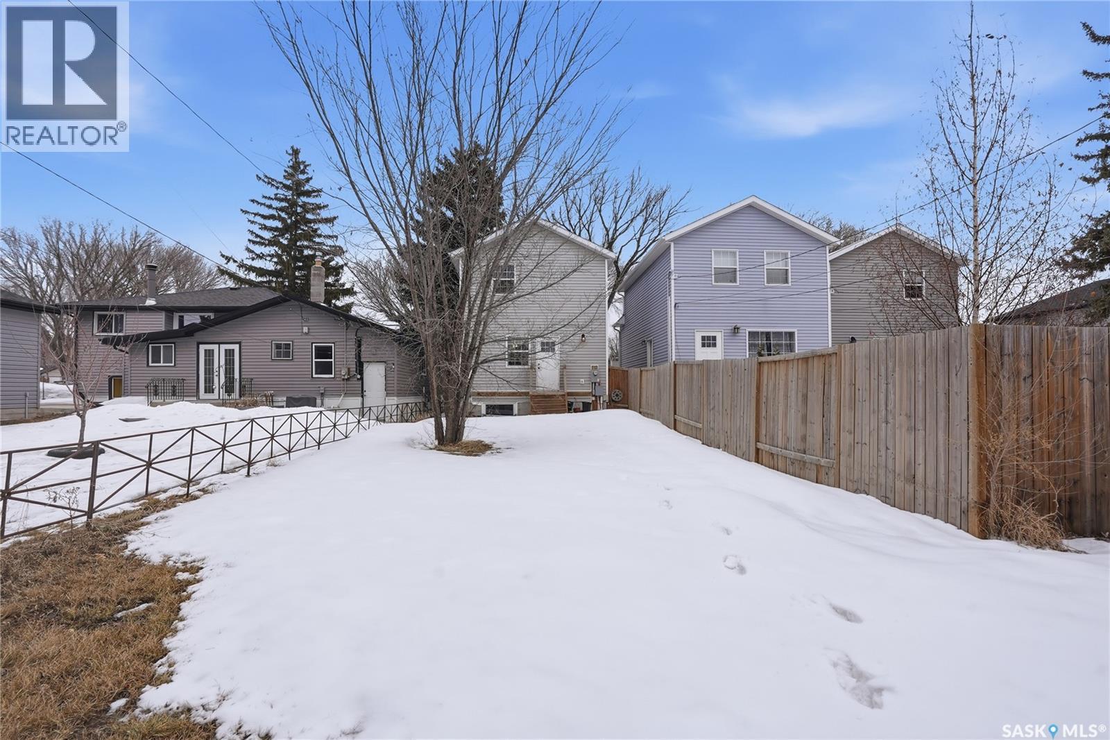 929 K Avenue N, Saskatoon, SK - Outdoor