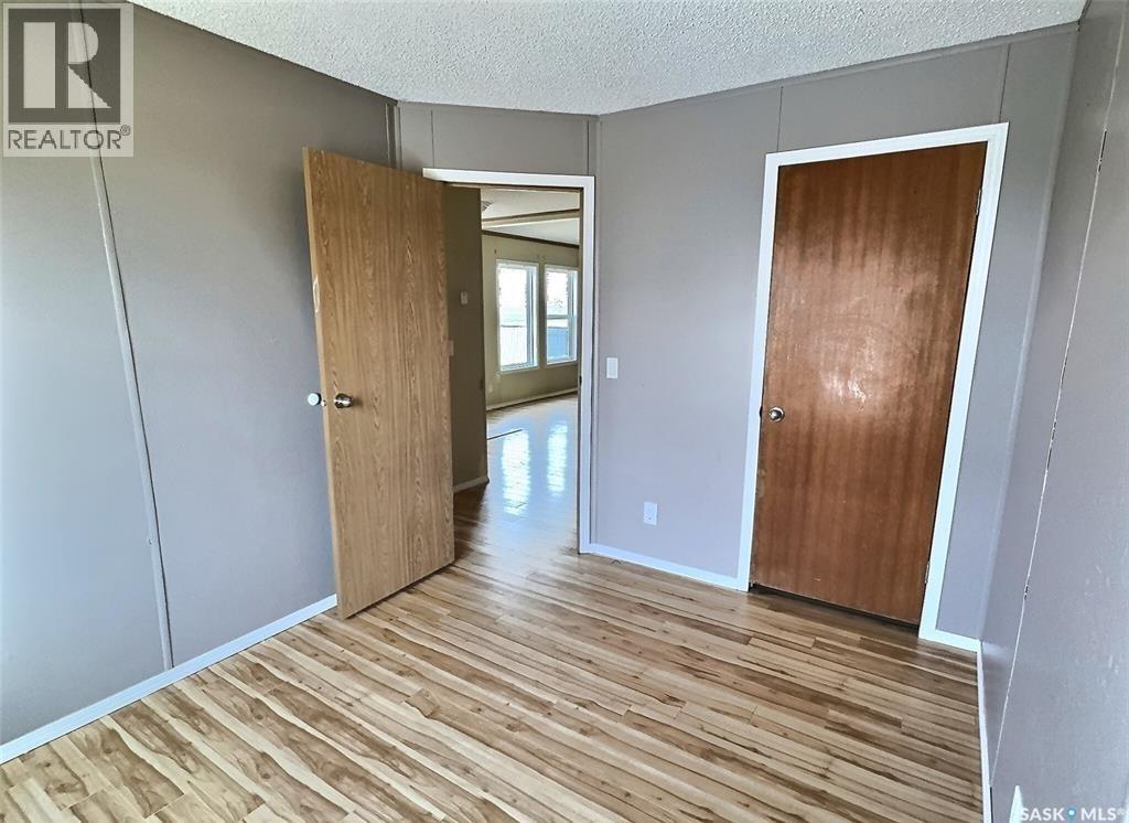 92 Foord Crescent, Macoun, SK - Indoor Photo Showing Other Room