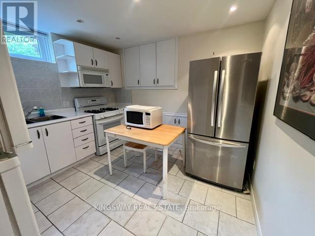 4040 Lookout Court, Mississauga, ON