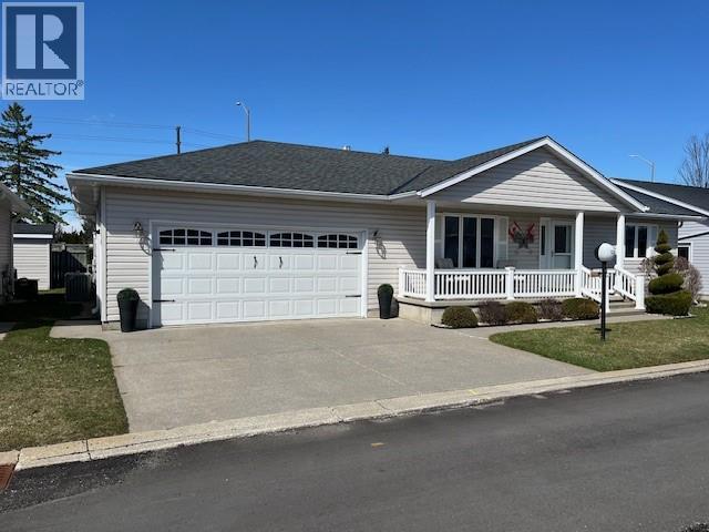 5700 Blackwell Sideroad Unit# 13, Sarnia, ON - Outdoor With Deck Patio Veranda