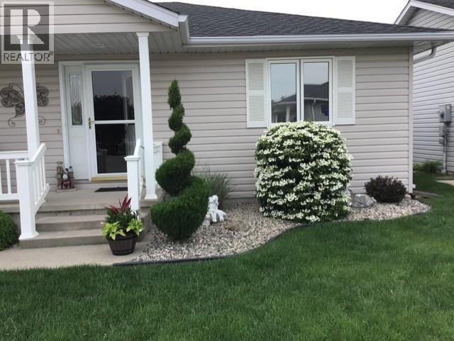 5700 Blackwell Sideroad Unit# 13, Sarnia, ON - Outdoor