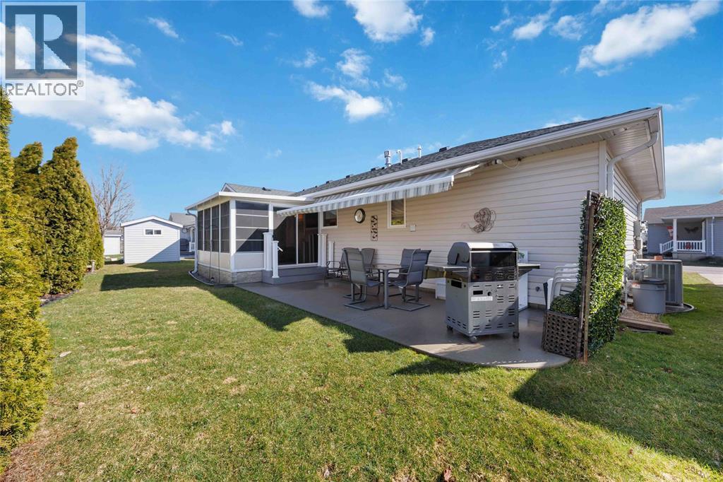 5700 Blackwell Sideroad Unit# 13, Sarnia, ON - Outdoor