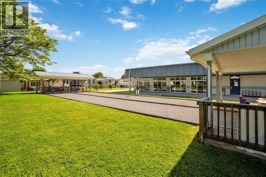 5700 Blackwell Sideroad Unit# 13, Sarnia, ON - Outdoor