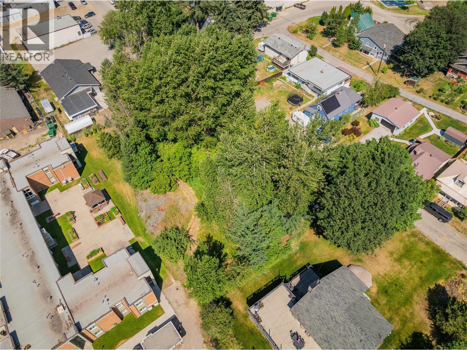 Lot 13-20 Third Avenue, Rossland, BC
