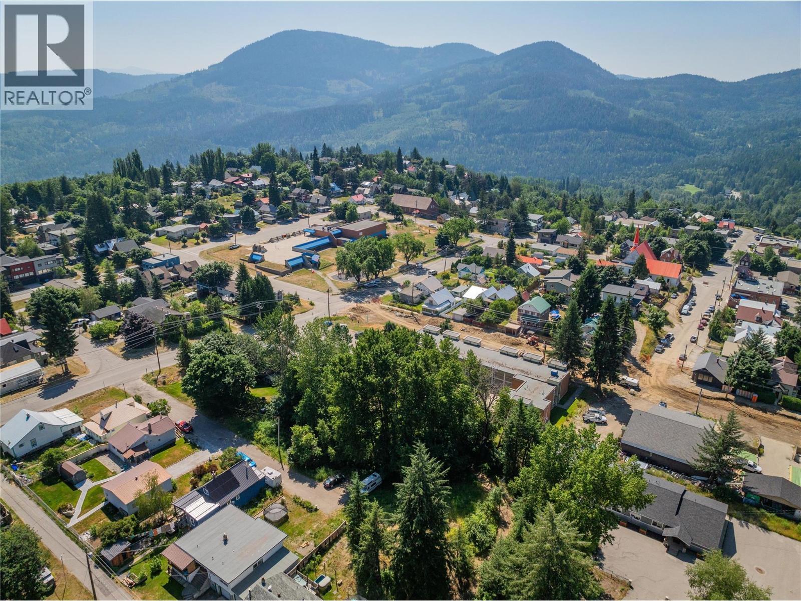 Lot 13-20 Third Avenue, Rossland, BC