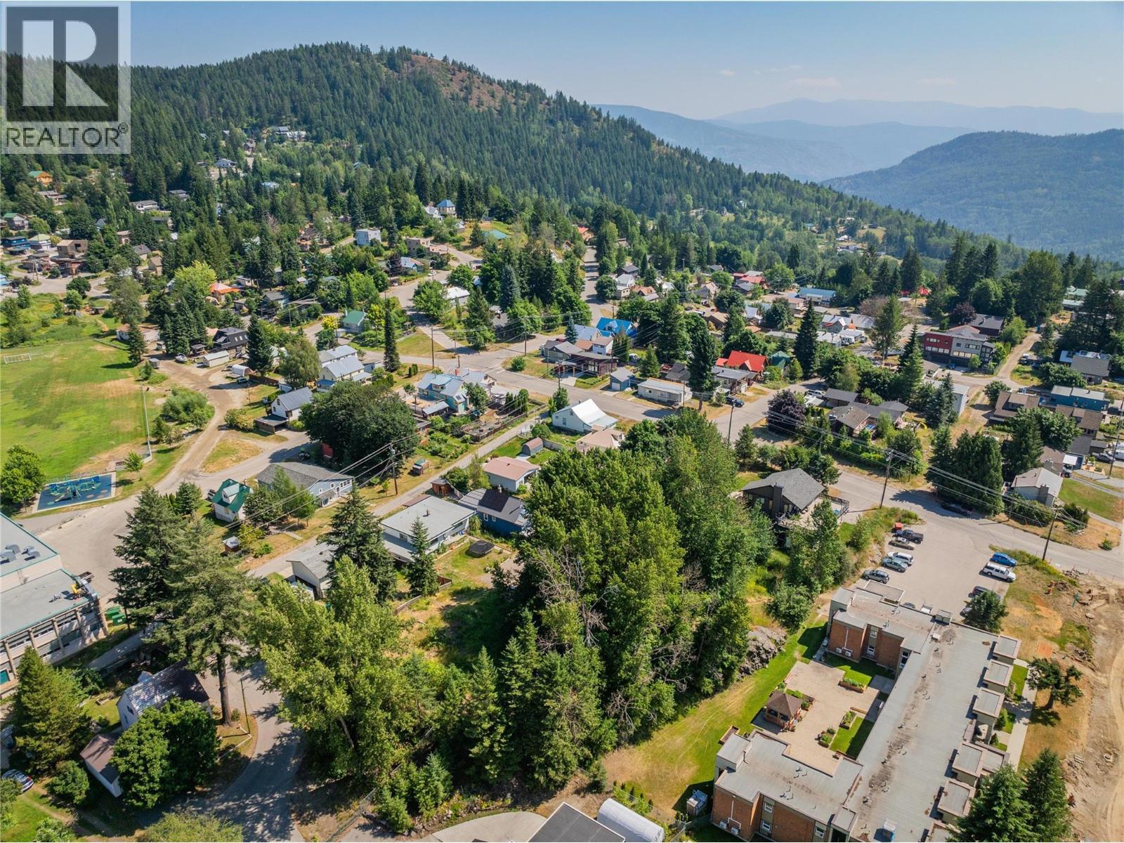 Lot 13-20 Third Avenue, Rossland, BC