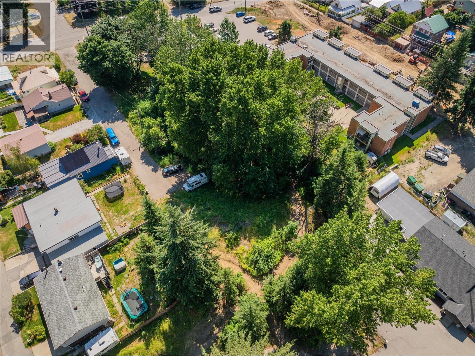 Lot 13-20 Third Avenue, Rossland, BC