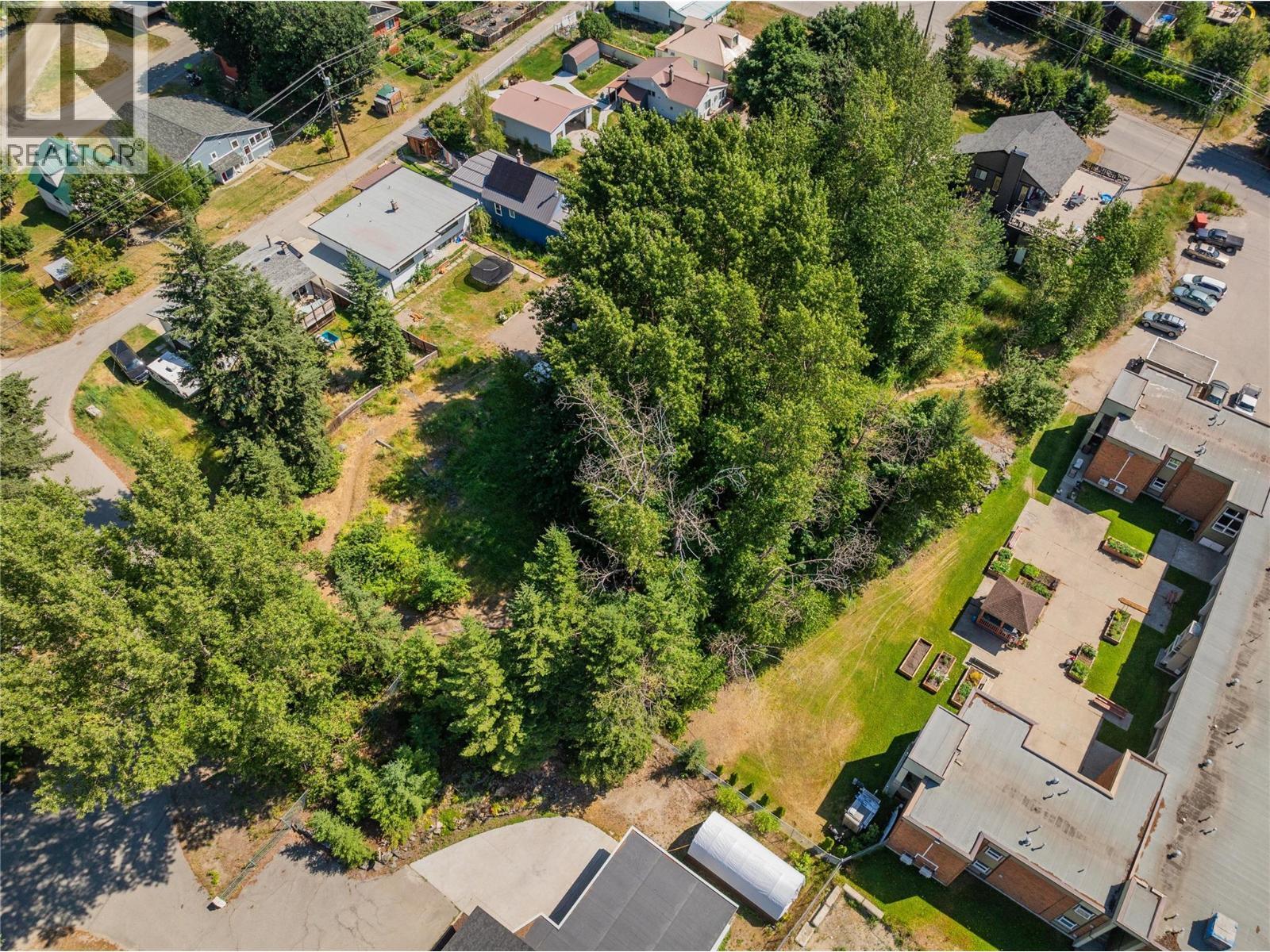 Lot 13-20 Third Avenue, Rossland, BC